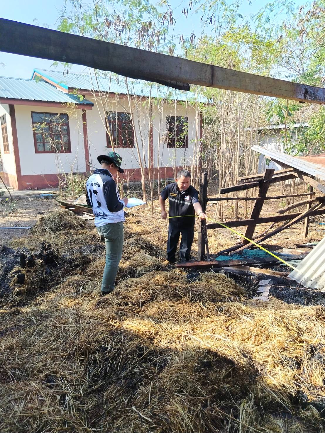 ลงพื้นที่สำรวจความเสียหายจากเหตุเพลิงไหม้