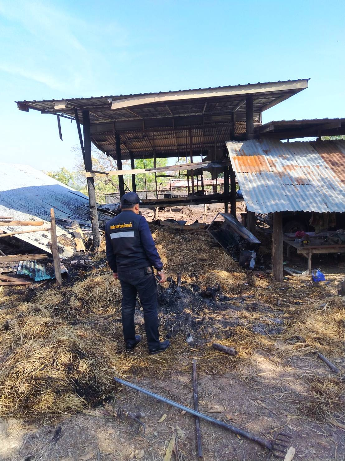 ลงพื้นที่สำรวจความเสียหายจากเหตุเพลิงไหม้