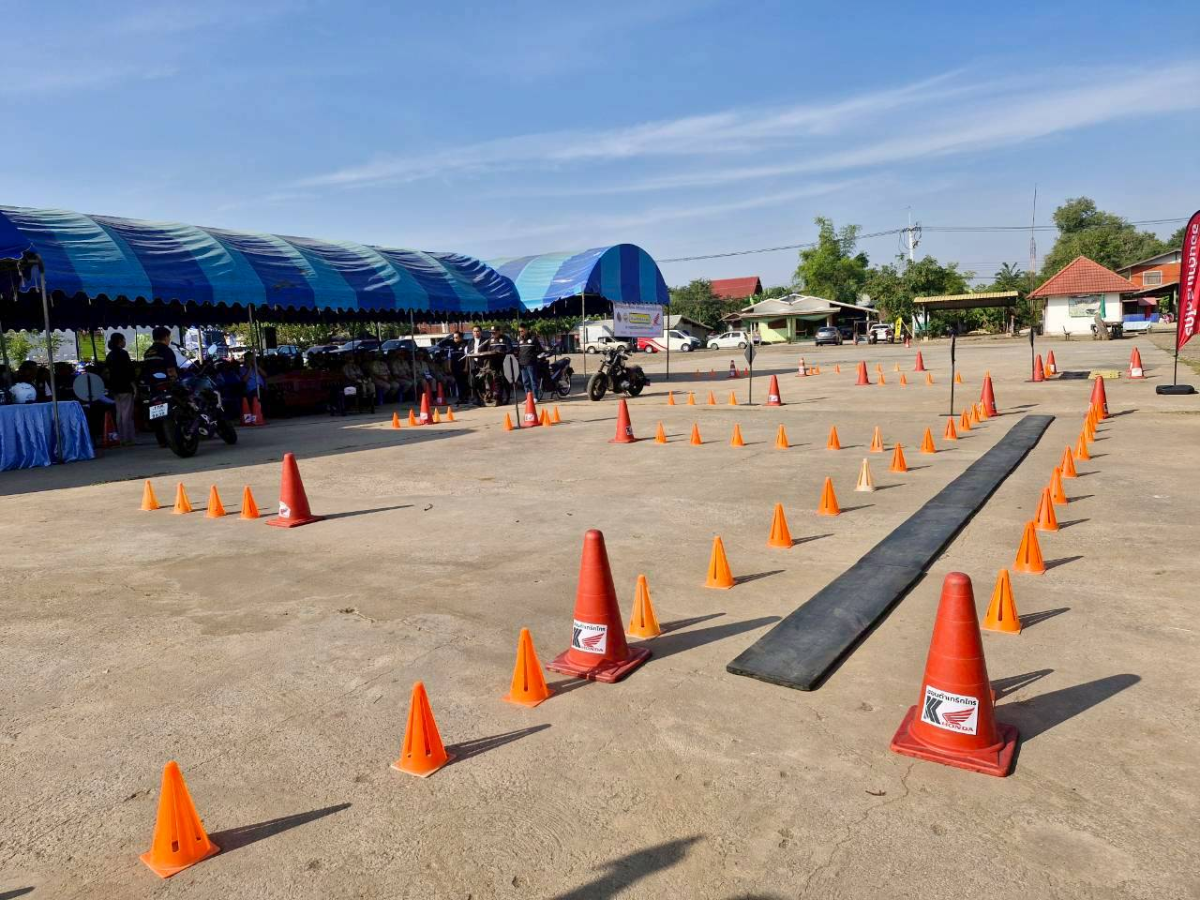 กิจกรรมโครงการฝึกอบรมชีวิตวิถีใหม่ ขับขี่ปลอดภัย สวมหมวกนิรภัย100%