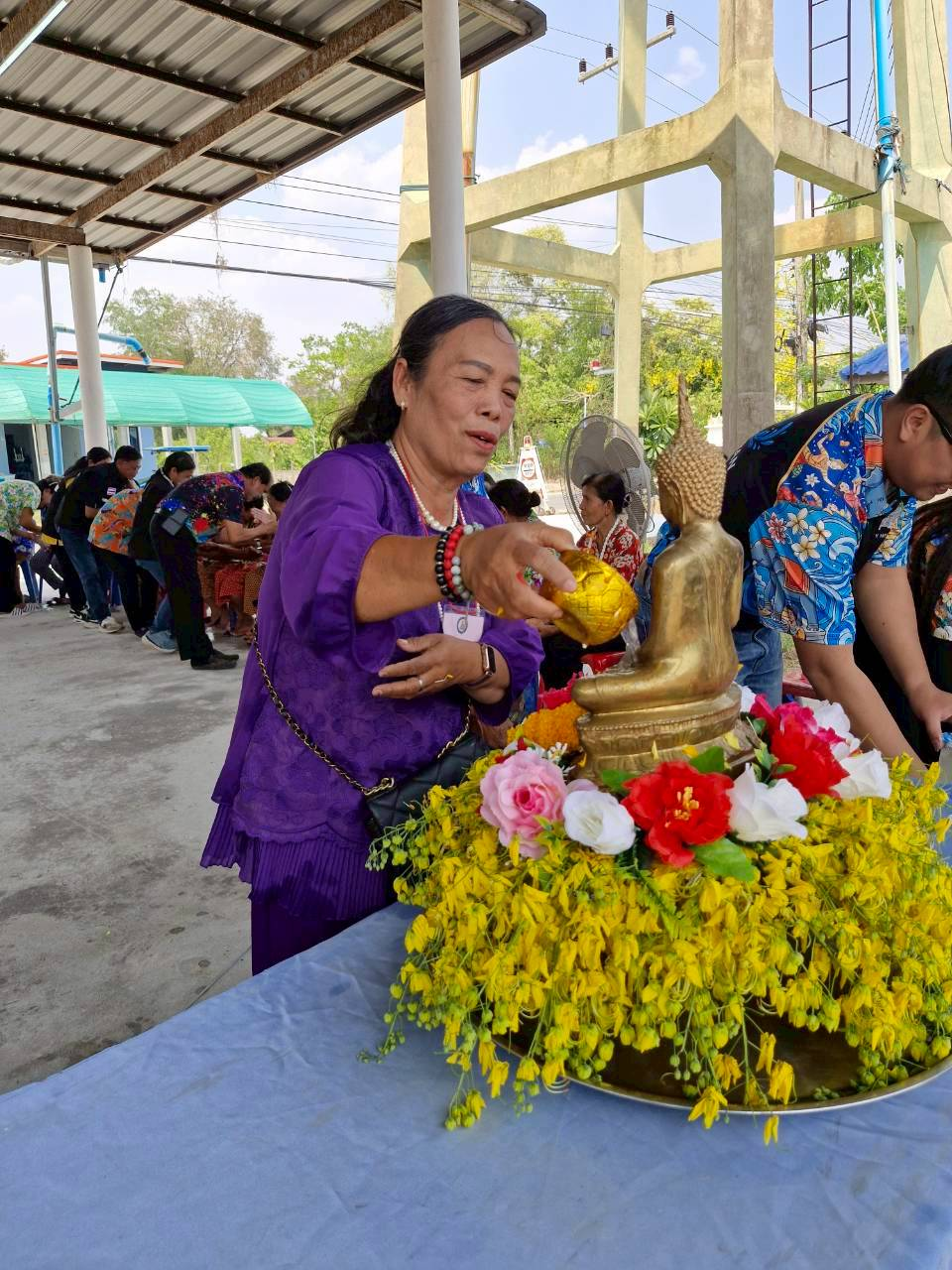 กิจกรรมโรงเรียนผู้สูงอายุ ครั้งที่ 4 ในโครงการส่งเสริมและพัฒนาคุณภาพชีวิตผู้สูงอายุ ประจำปีงบประมาณ พ.ศ. 2569 และจัดพิธีสรงน้ำพระ รดน้ำดำหัวผู้สูงอายุเนื่องในวันสงกรานต์