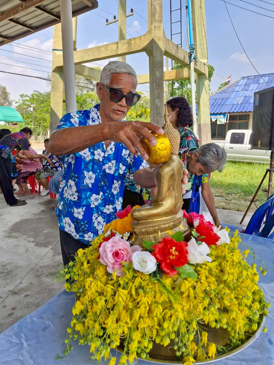 กิจกรรมโรงเรียนผู้สูงอายุ ครั้งที่ 4 ในโครงการส่งเสริมและพัฒนาคุณภาพชีวิตผู้สูงอายุ ประจำปีงบประมาณ พ.ศ. 2569 และจัดพิธีสรงน้ำพระ รดน้ำดำหัวผู้สูงอายุเนื่องในวันสงกรานต์