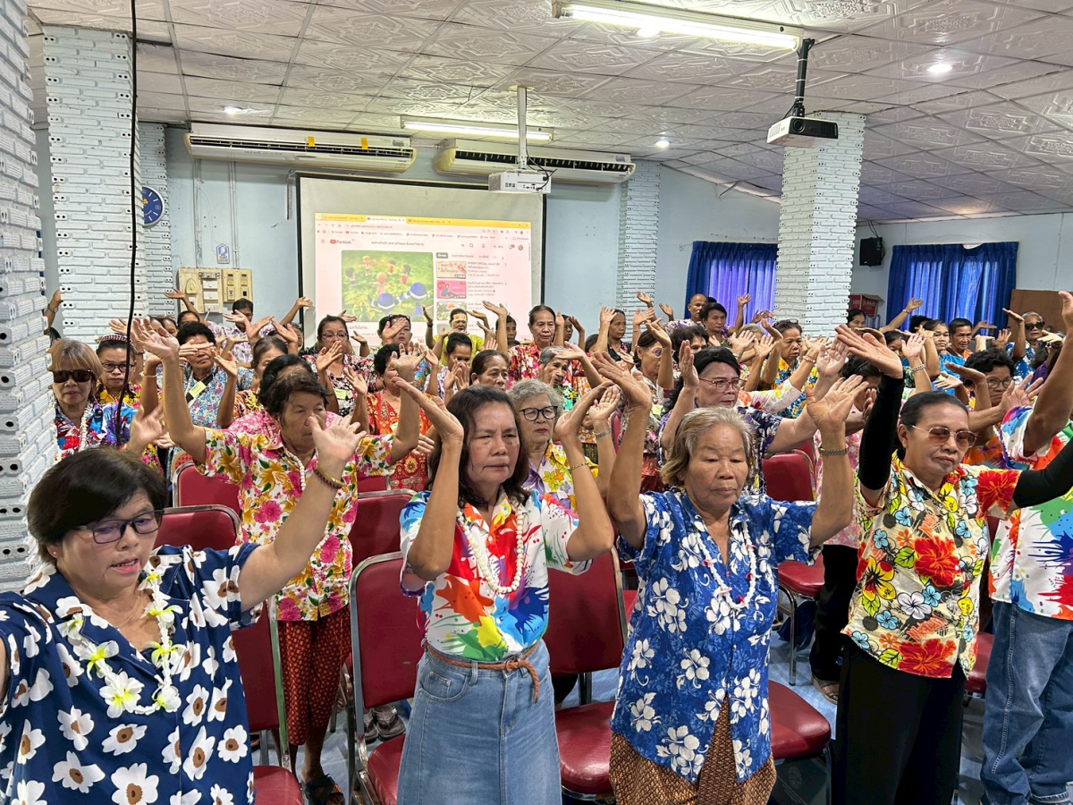 กิจกรรมโรงเรียนผู้สูงอายุ ครั้งที่ 4 ในโครงการส่งเสริมและพัฒนาคุณภาพชีวิตผู้สูงอายุ ประจำปีงบประมาณ พ.ศ. 2569 และจัดพิธีสรงน้ำพระ รดน้ำดำหัวผู้สูงอายุเนื่องในวันสงกรานต์