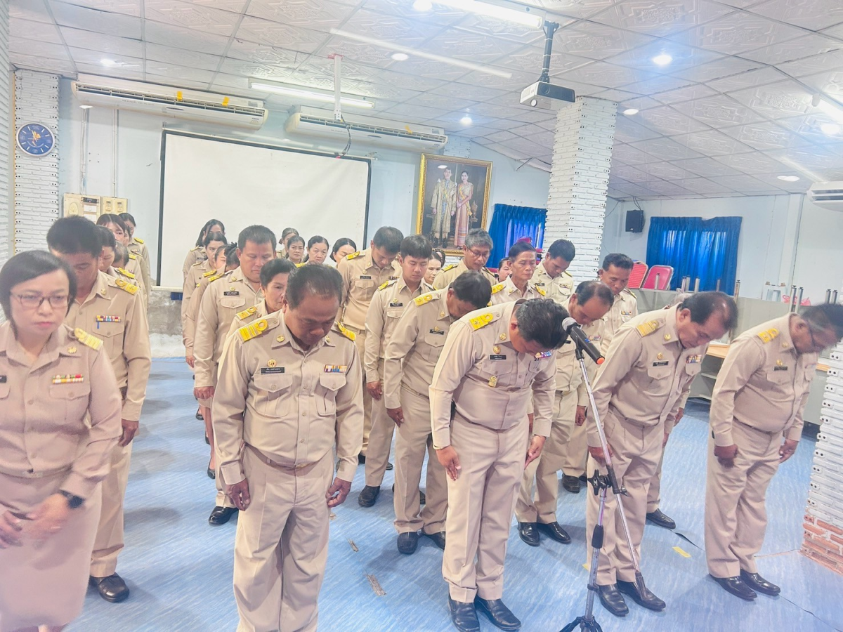 พิธีถวายราชสักการะและถวายราชสดุดีหน้าพระบรมฉายาลักษณ์ พระบาทสมเด็จพระจุลจอมเกล้าเจ้าอยู่หัว เนื่องในวันท้องถิ่นไทย ประจำปี 2568 