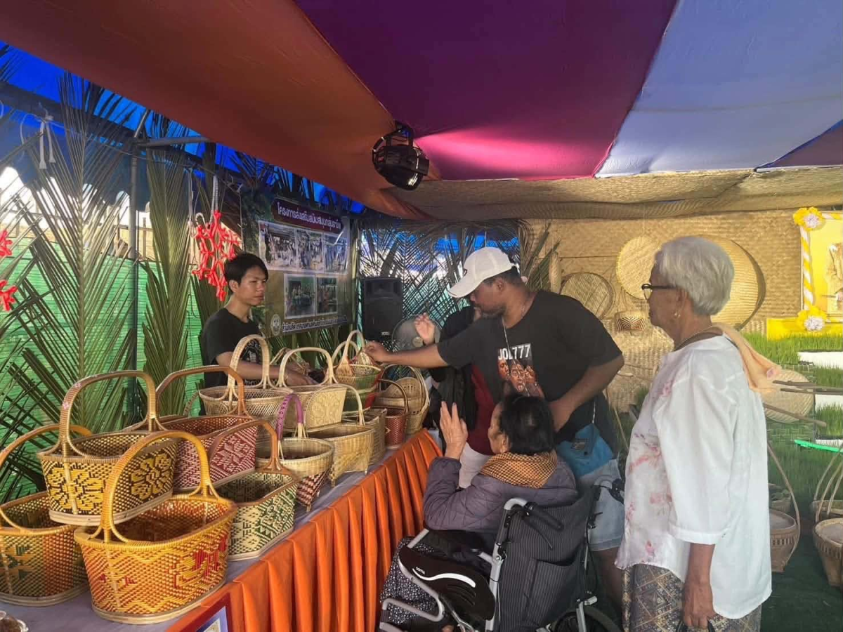 ร่วมกิจกรรมงาน “สืบสานตำนานข้าว และของดีอำเภอโนนสูง ประจำปีงบประมาณ 2568