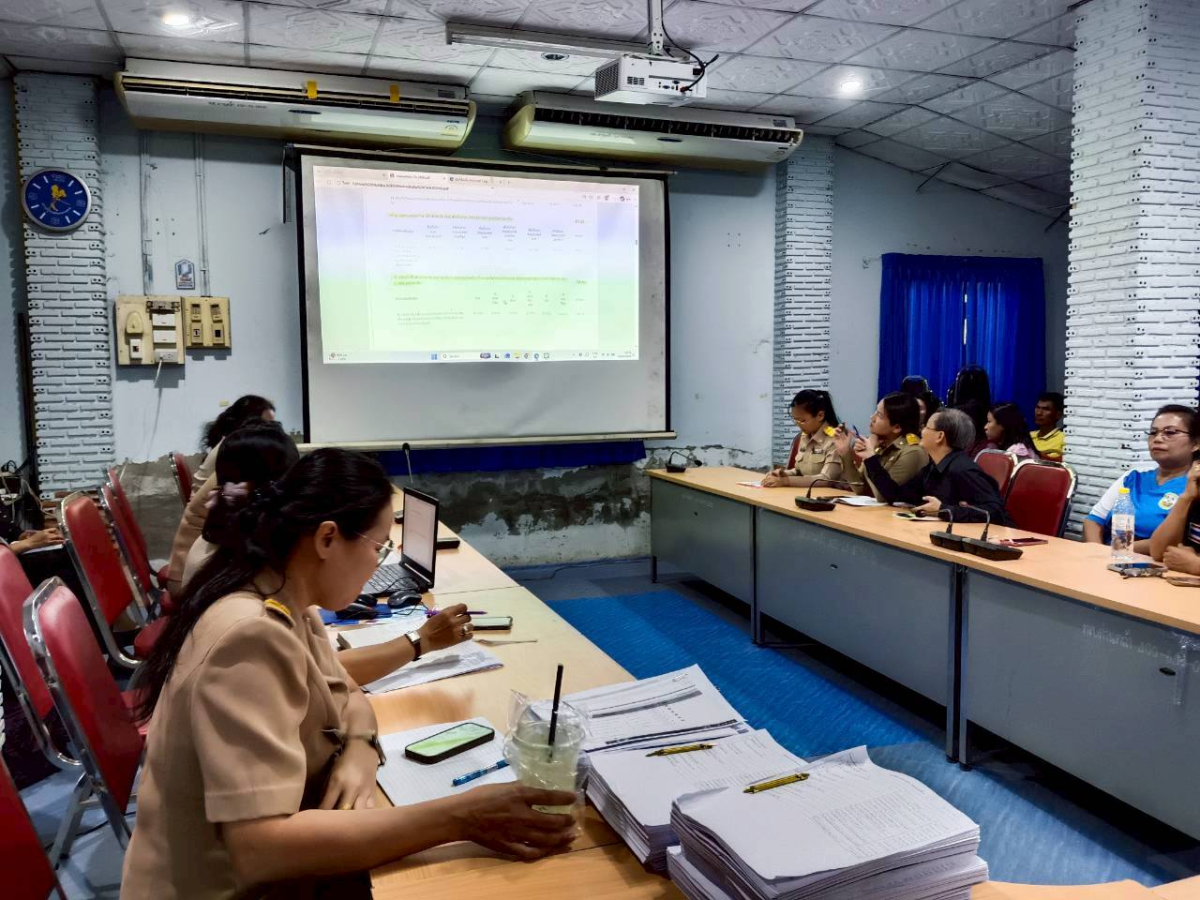 การประชุมประจำเดือนพนักงานเทศบาลตำบลด่านคล้า เพื่อยกระดับผลการประเมิน ITA ประจำปีงบประมาณ พ.ศ. 2569